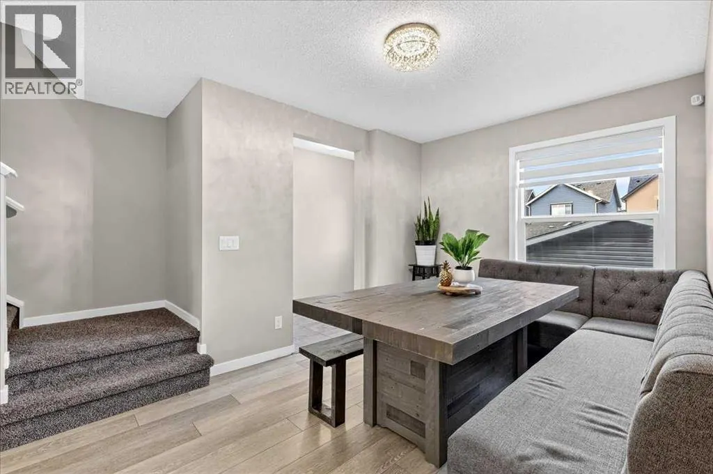 25 Masters Street SE