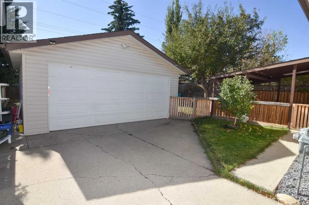 248 Bracewood Road SW