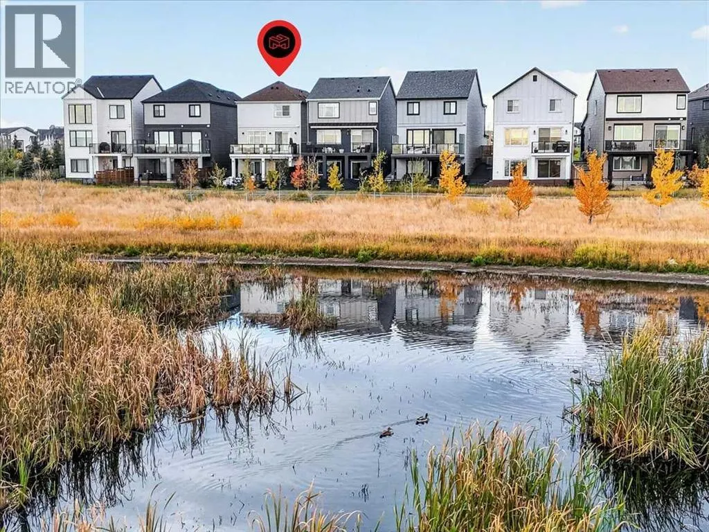 90 Savoy Landing SE