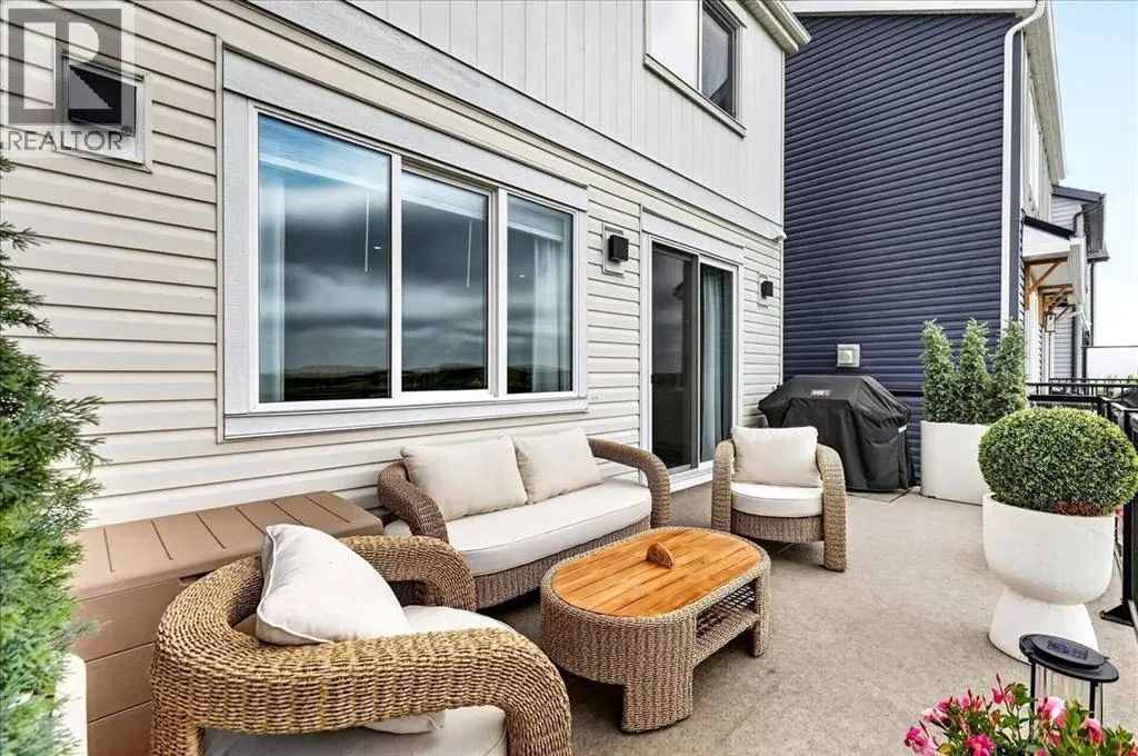 90 Savoy Landing SE