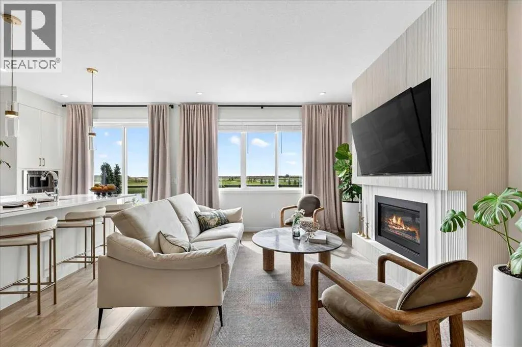 90 Savoy Landing SE
