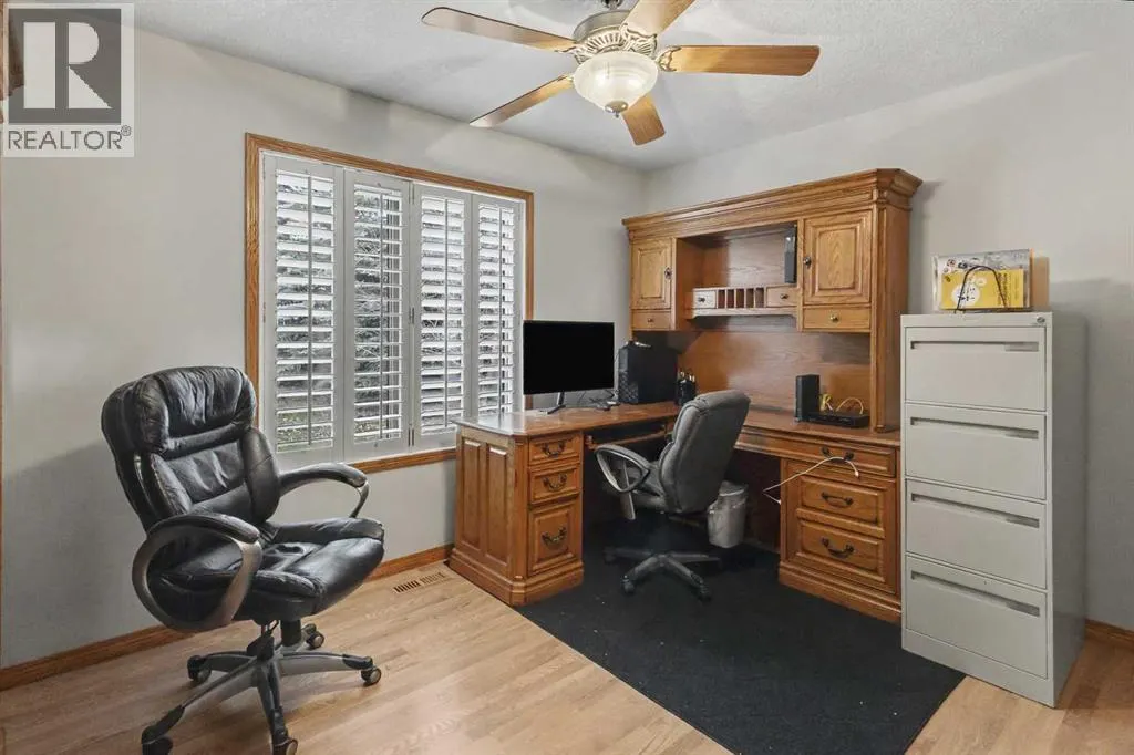 28 Edenstone Way NW