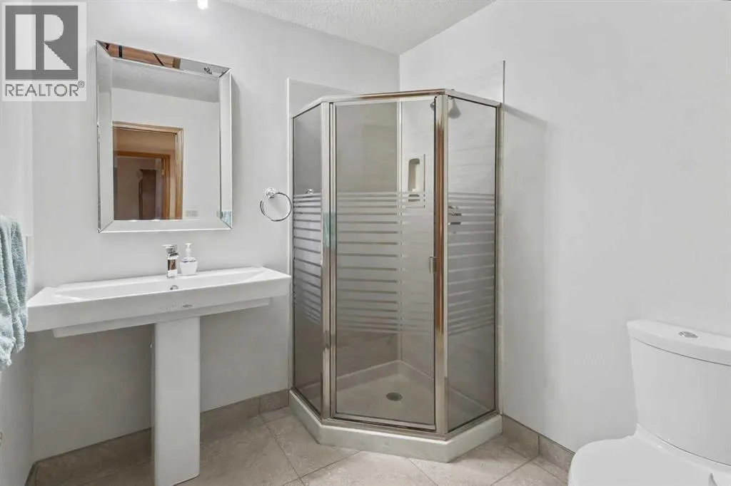 28 Edenstone Way NW