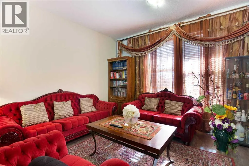 1003, 280 Williamstown Close NW