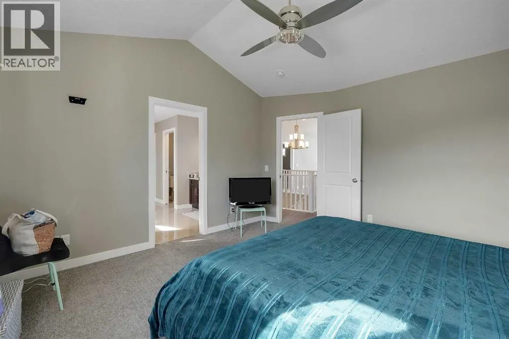 222 Bayside Loop SW