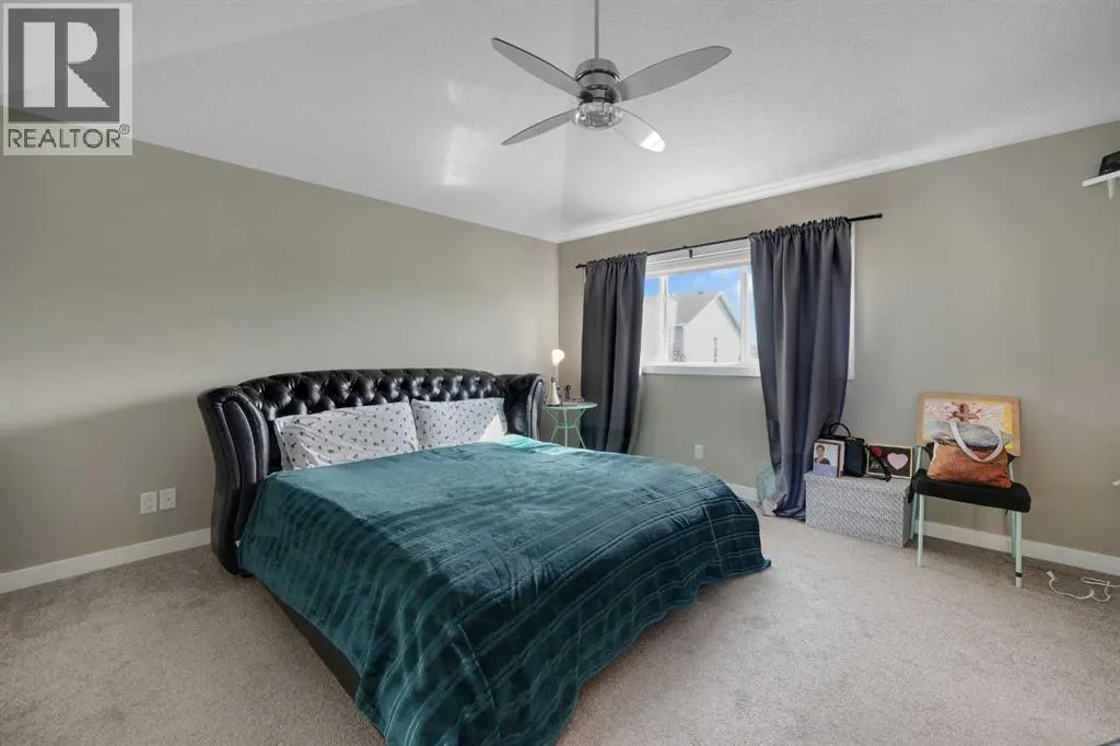222 Bayside Loop SW