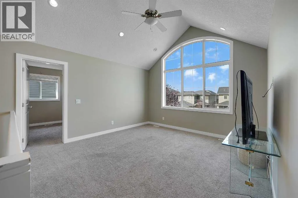 222 Bayside Loop SW