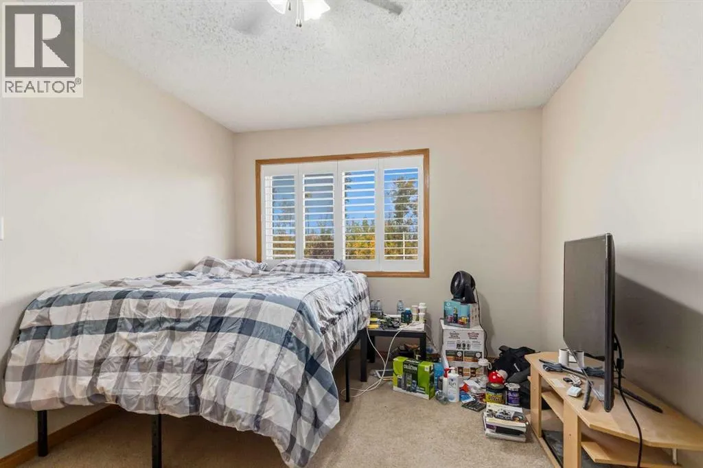 146 Maclaren Crescent