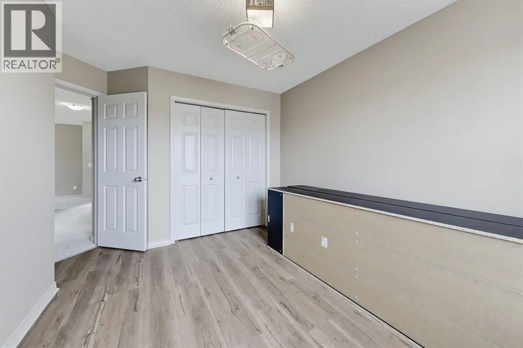 151 Copperfield Common SE