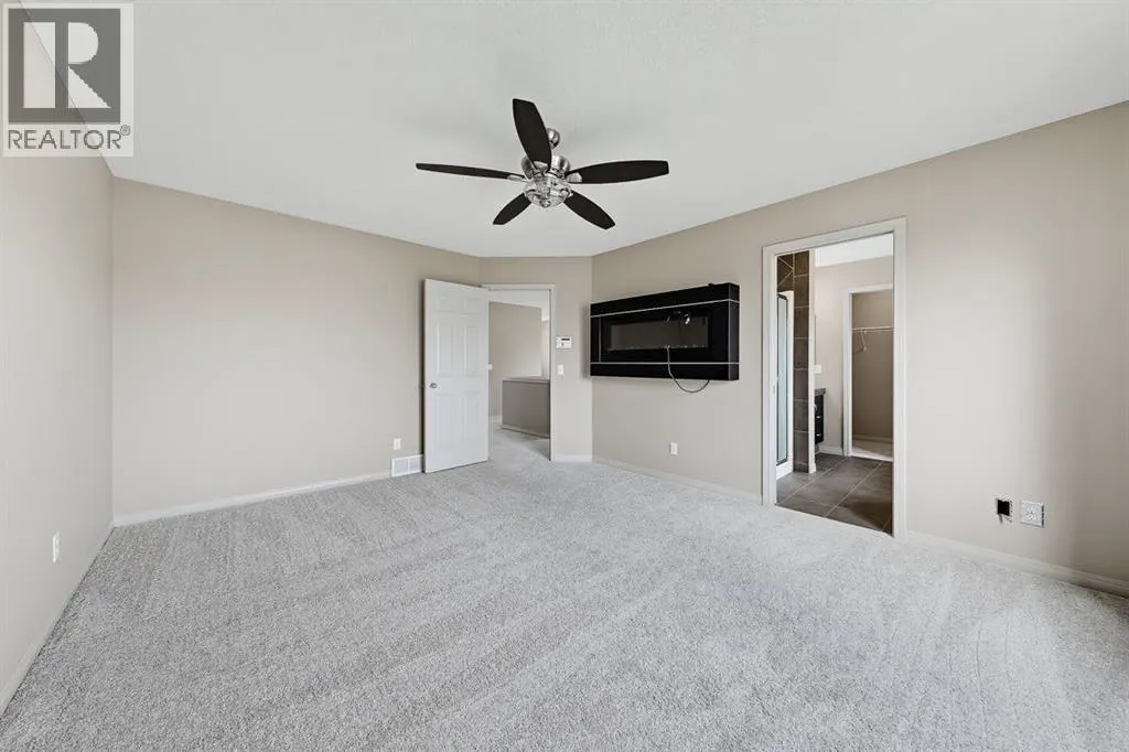 151 Copperfield Common SE