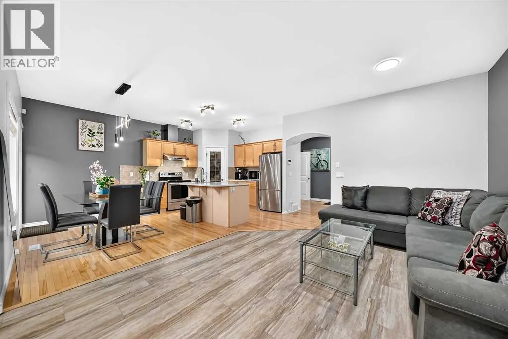 127, 100 Coopers Common SW