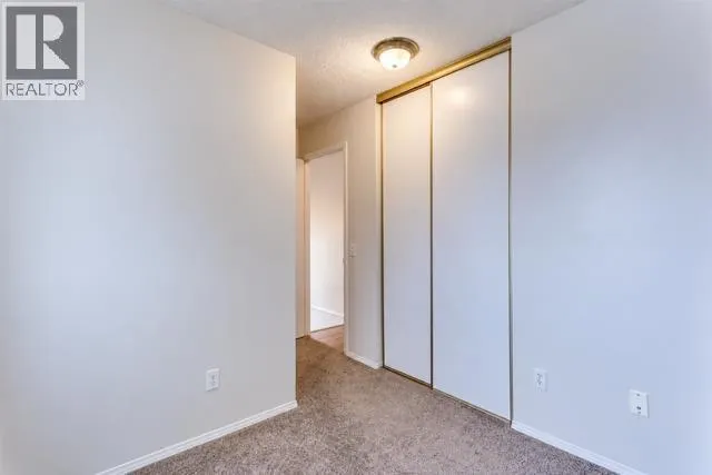 40 Mt Lorette Close SE
