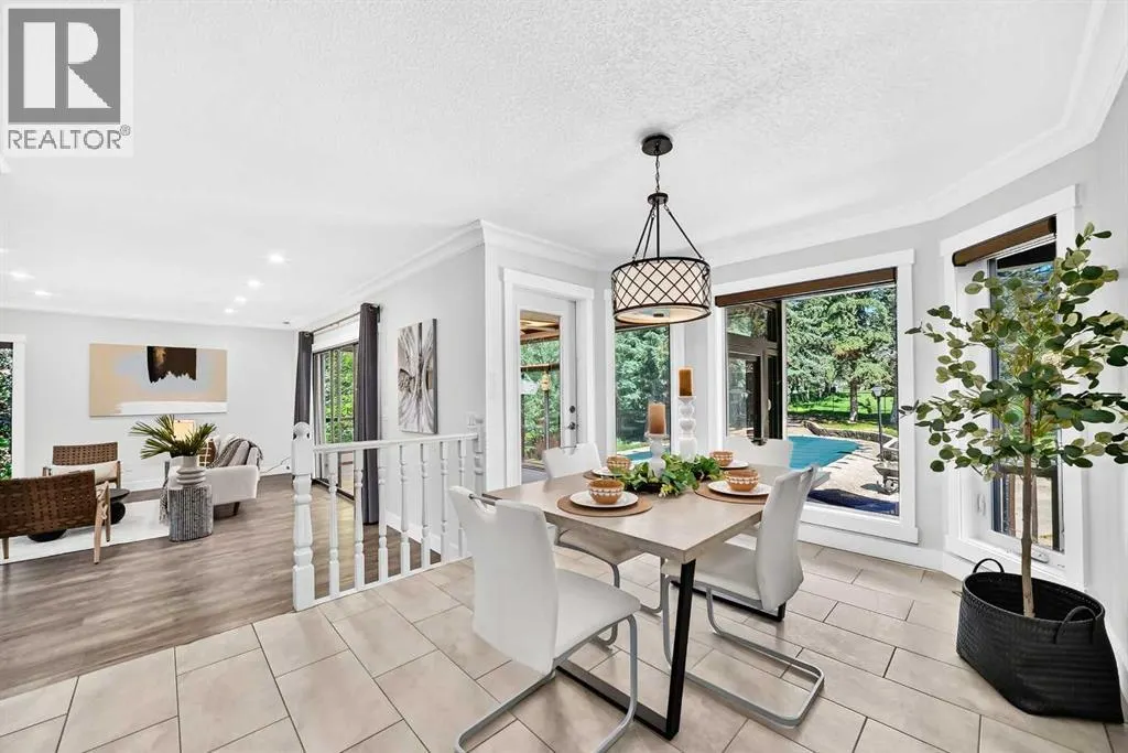 884 EAST CHESTERMERE Drive