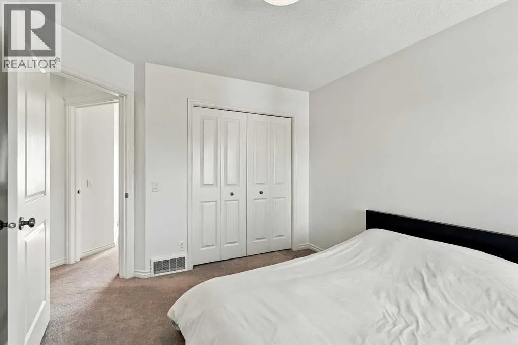 29 Cranleigh Park SE