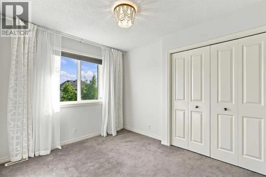29 Cranleigh Park SE