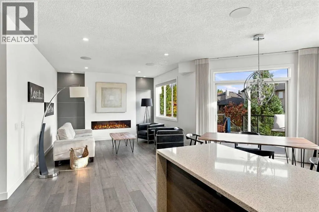 29 Cranleigh Park SE