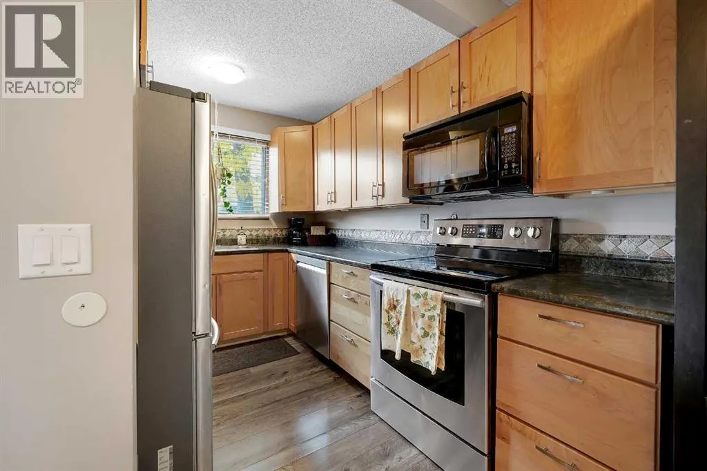 14, 7172 Coach Hill Road SW
