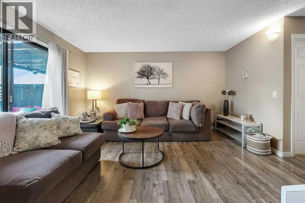 14, 7172 Coach Hill Road SW