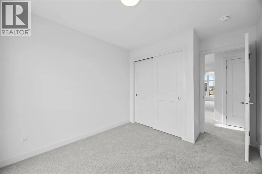 116 Greenwich Drive NW