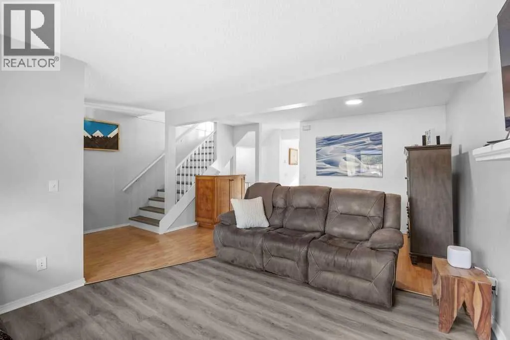 109 Patina Park SW