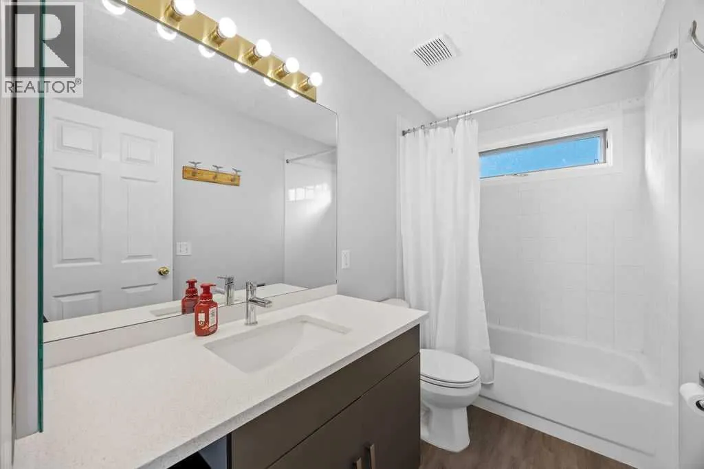 109 Patina Park SW