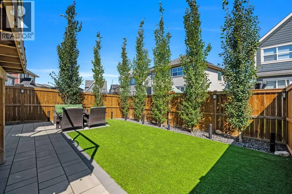 52 Magnolia Heights SE
