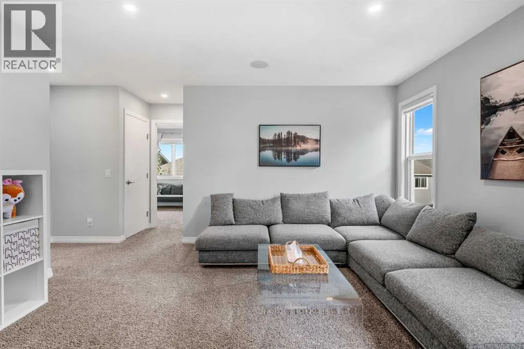 52 Magnolia Heights SE