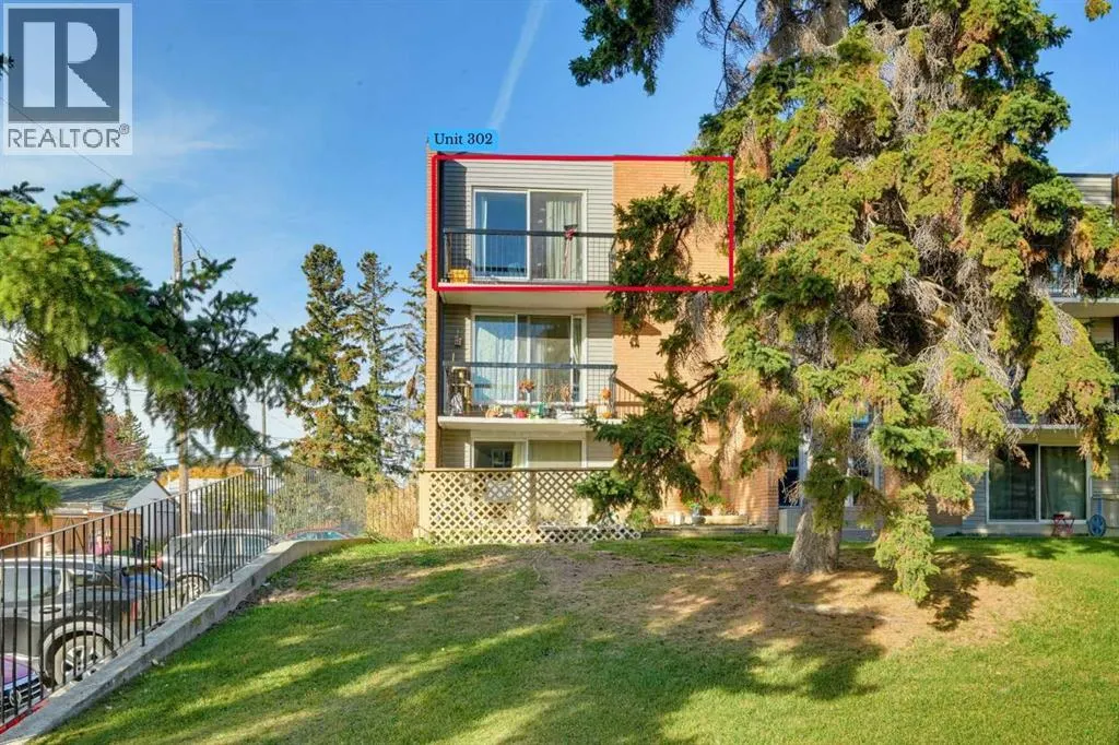 302, 3522 44 Street SW