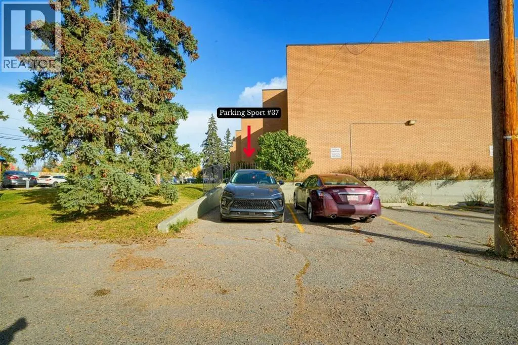 302, 3522 44 Street SW
