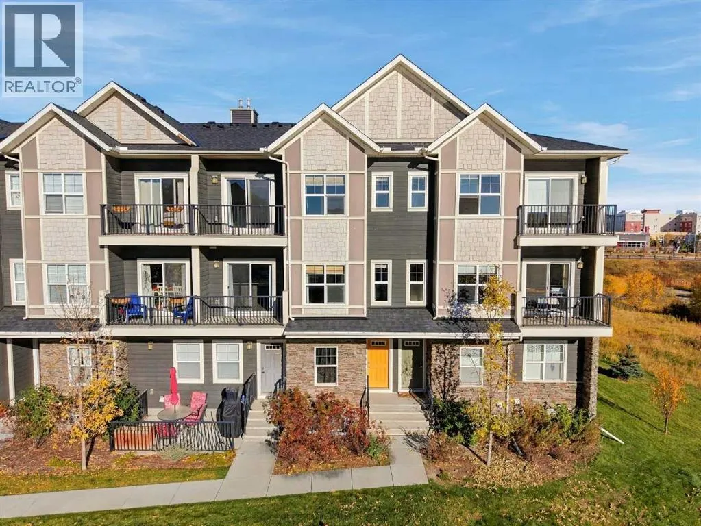 412, 250 Fireside View