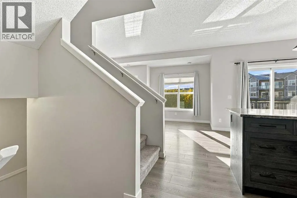 412, 250 Fireside View