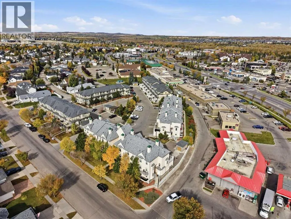 220, 50 Westland Road