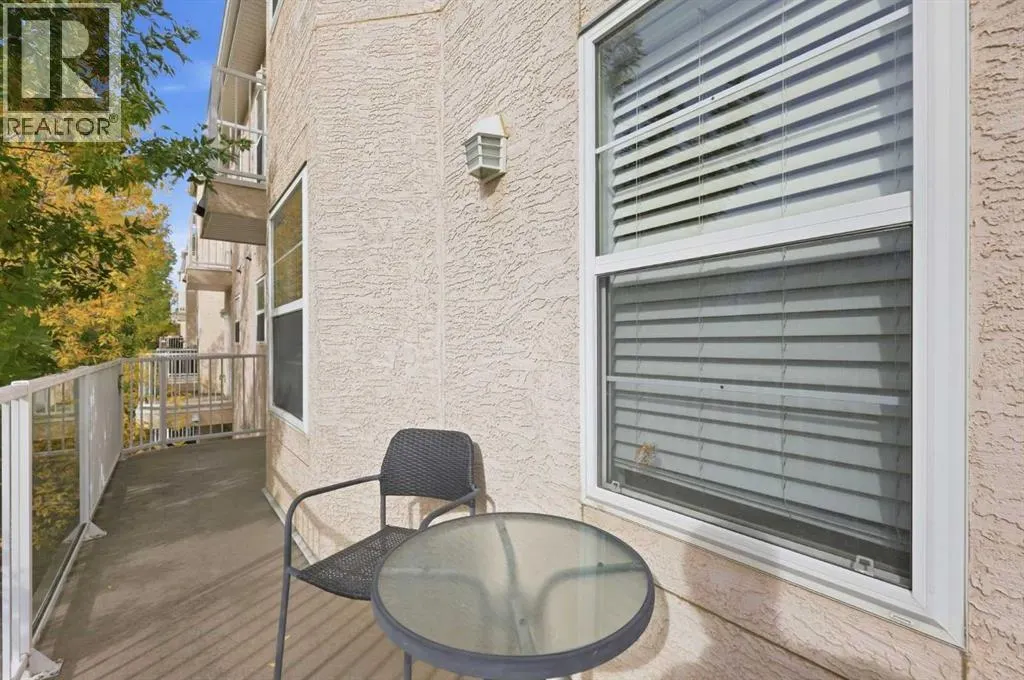 220, 50 Westland Road