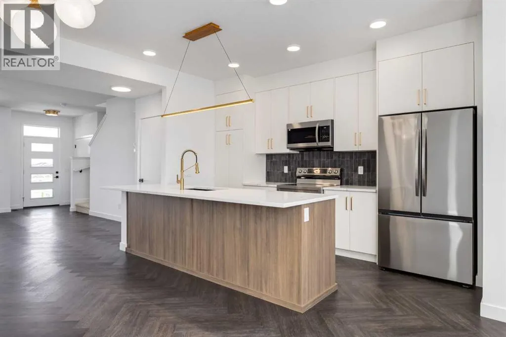 2421 Creeker Lane