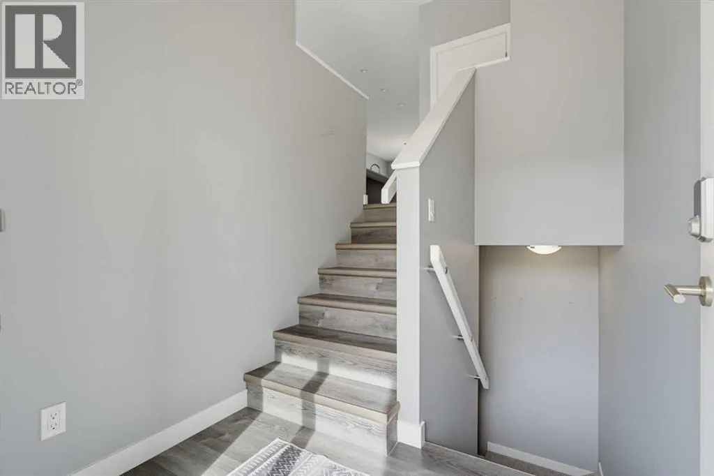 60 Evergreen Way