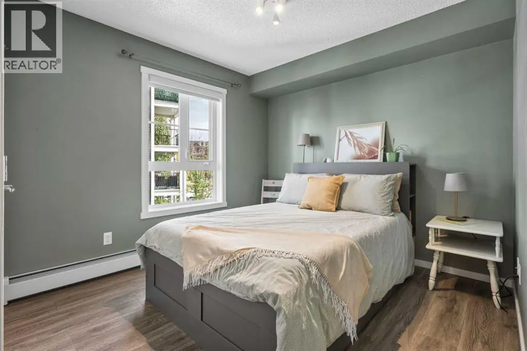 4201, 279 Copperpond Common SE