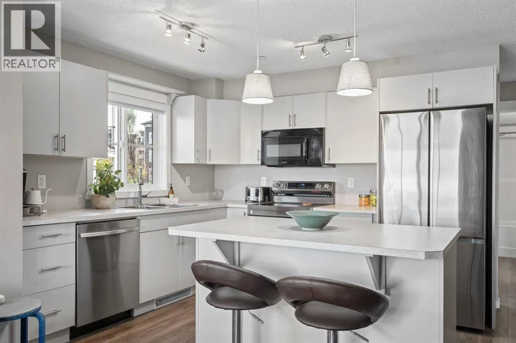 4201, 279 Copperpond Common SE