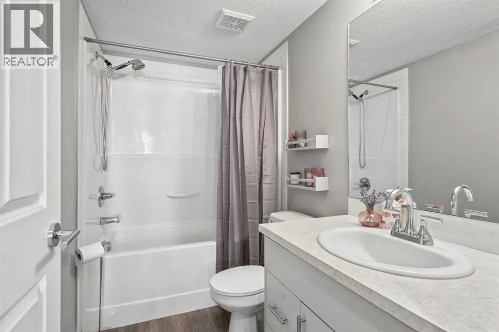 4201, 279 Copperpond Common SE