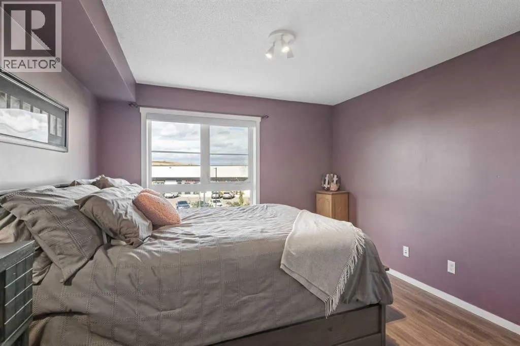 4201, 279 Copperpond Common SE