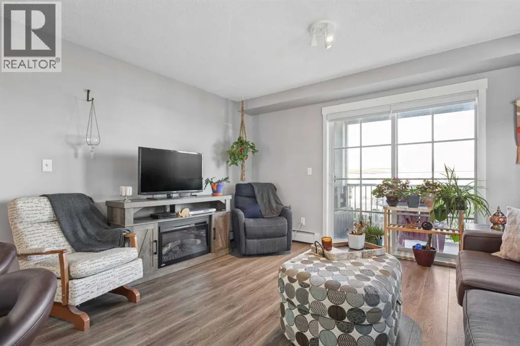 4201, 279 Copperpond Common SE