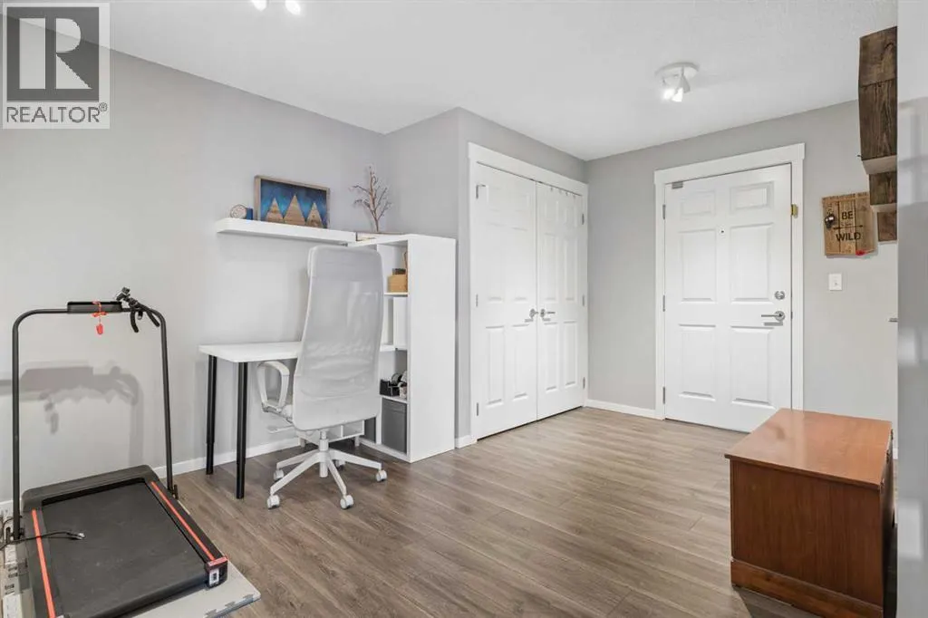 4201, 279 Copperpond Common SE