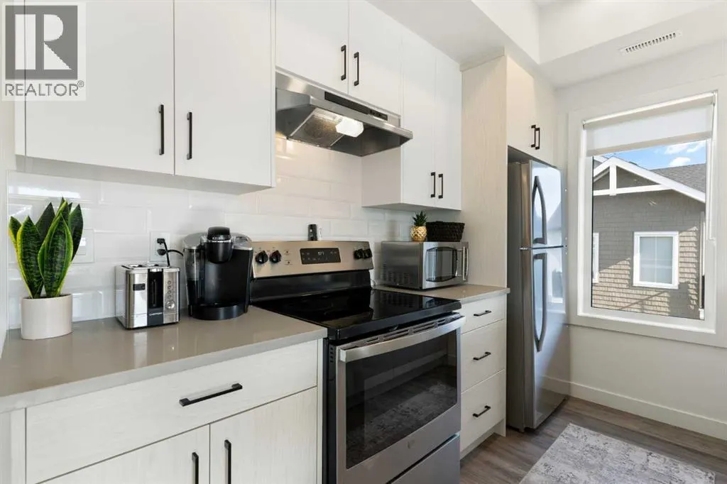 803, 24 Rivercrest Drive