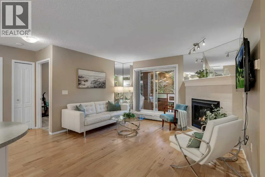 215, 10 Sierra Morena Mews SW