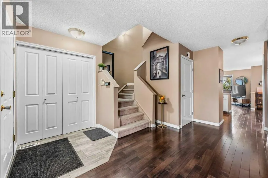 10 Martin Crossing Court NE