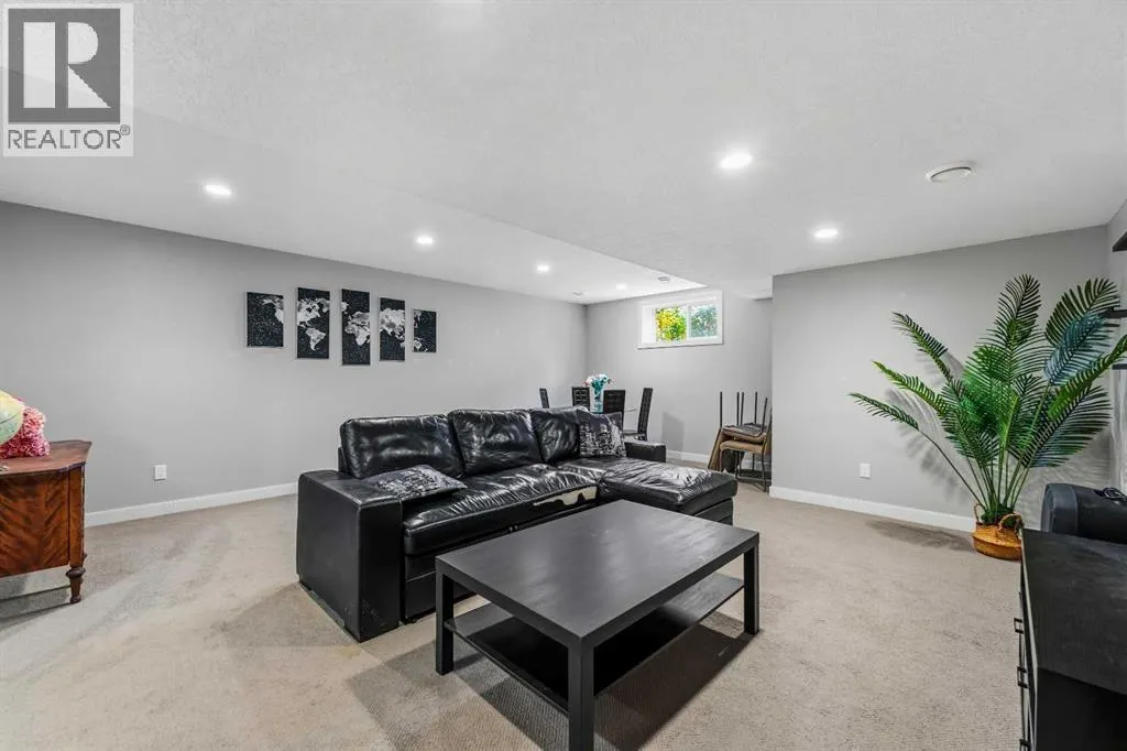 10 Martin Crossing Court NE