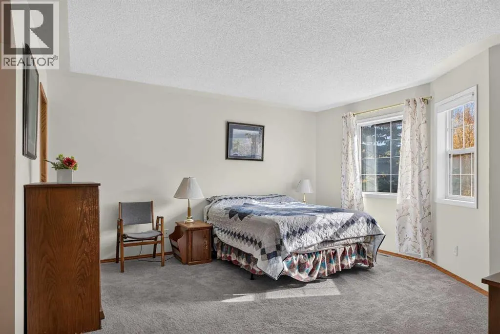 302 Mt Mckenzie Gardens SE