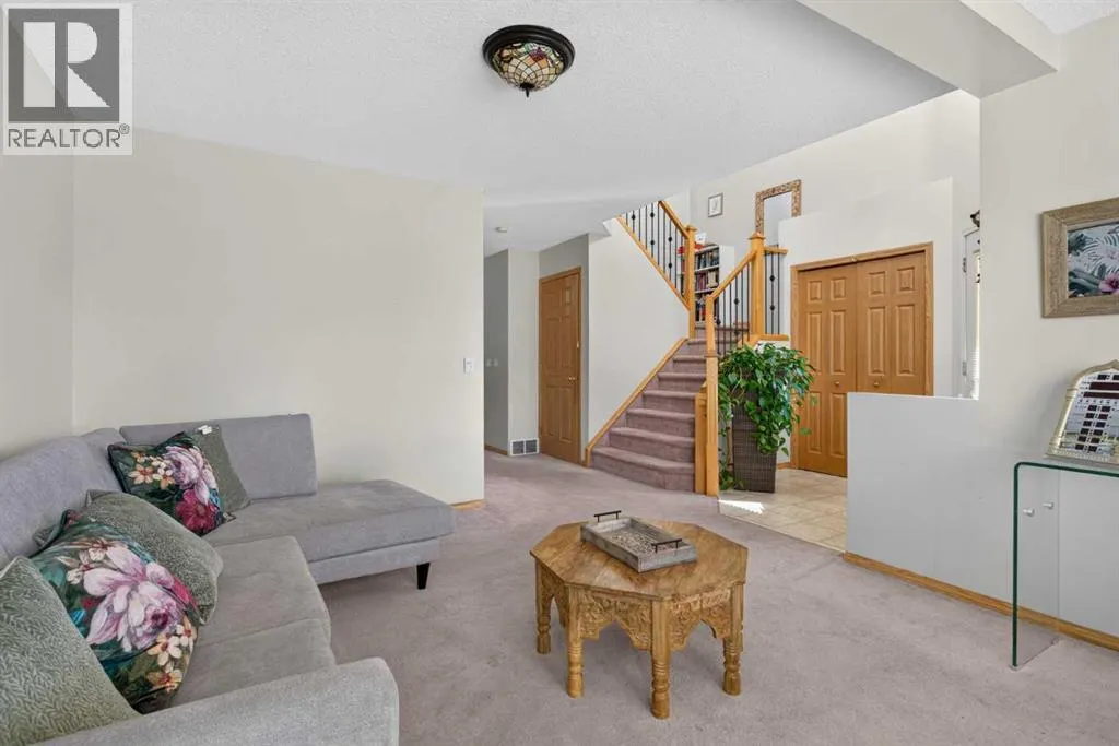 52 Citadel Forest Close NW