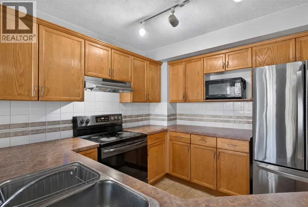 52 Citadel Forest Close NW