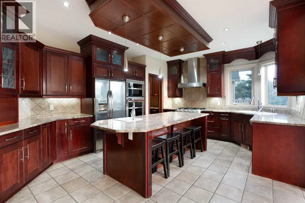 135 Coopers Hill SW
