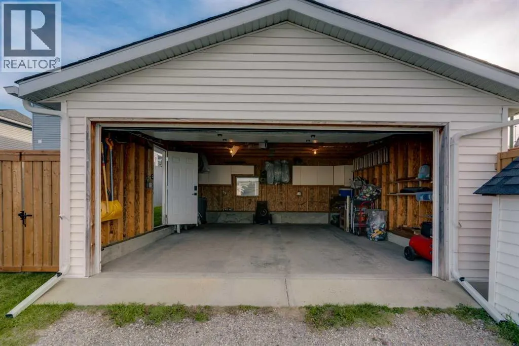 15 Rivercrest Way SE